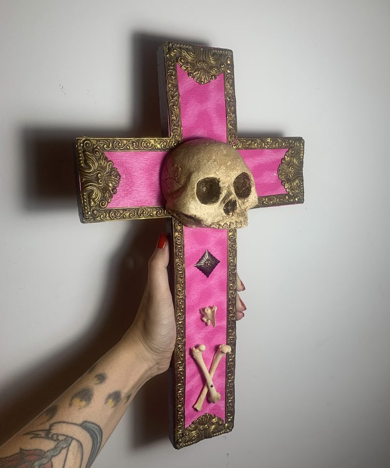 crucifijo pink leopard skull Les Morts crucifijo calavera